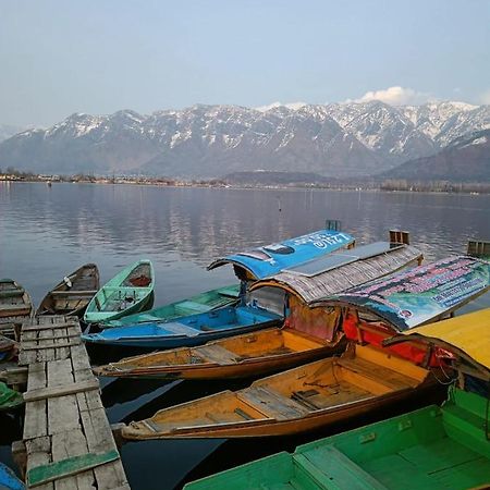 Island Homestay Srīnagar Esterno foto